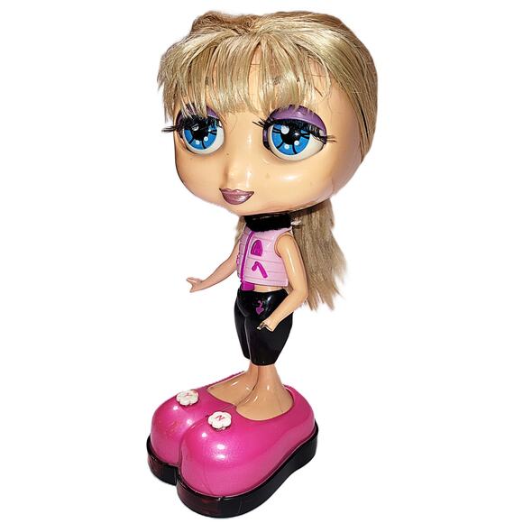 9" Vintage 1999 "Alexa" Interactive Talking Diva Starz W/4 Outfits Lights Up - Picture 2 of 11